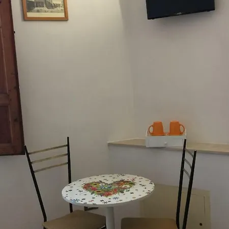 Salicotto 56 בית הארחה סיינה